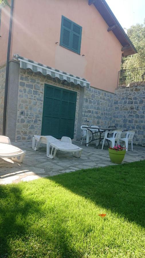 Casa Sylviane Villa Pietrabruna Exterior photo